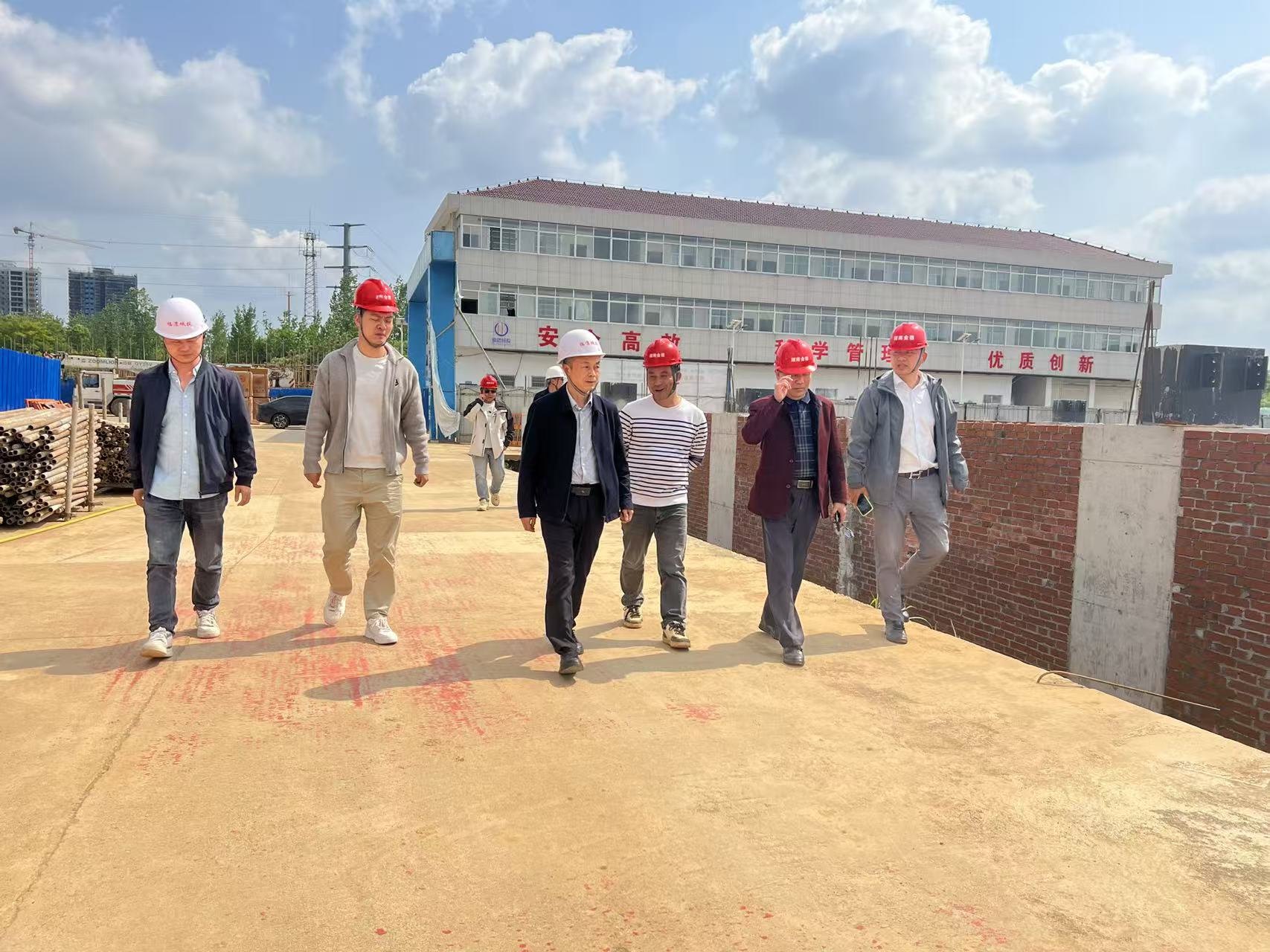51节前安全生产检查.jpg